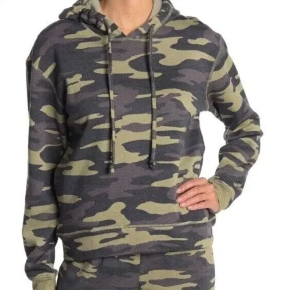 Socialite Fleece Lined Camo Hoodie Sweatshirt M